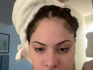 thickgurl101 on CamSoda 