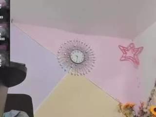 Offline tiffany-valentine15 on CamSoda