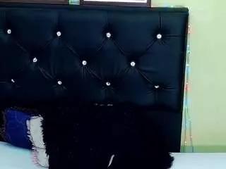 ttimy-x-boy on CamSoda 