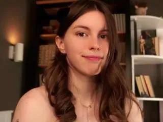 Freechat udelecorson on CamSoda