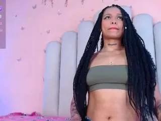 unforgettable-gh on CamSoda 