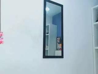 valentina-princess on CamSoda 
