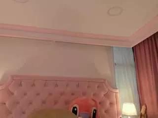 valentoro on CamSoda 