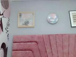 valeriaaguilar on CamSoda 