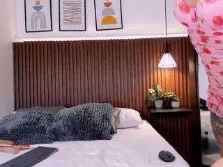 valerieevannss on CamSoda 