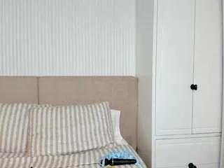 Freechat valerieferrer on CamSoda