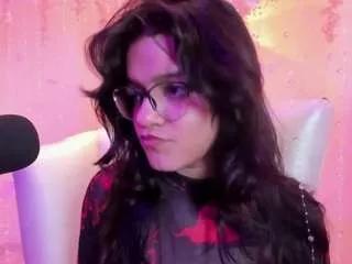 valeriekay1 on CamSoda 