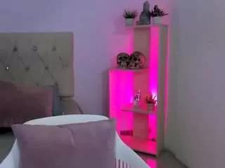 valeriie21 on CamSoda 