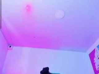 valery-01 on CamSoda 