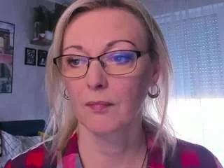 vanessasoft on CamSoda 