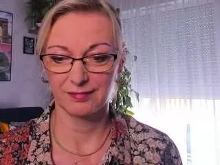 vanessasoft on CamSoda 