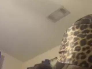 vee36 on CamSoda 