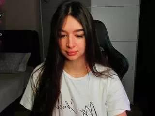 veronica-larson on CamSoda 