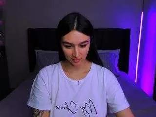 veronica-larson on CamSoda 