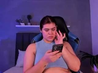 veronica185 on CamSoda 