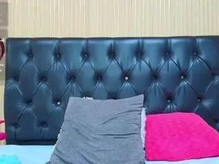 Offline veronicatits on CamSoda