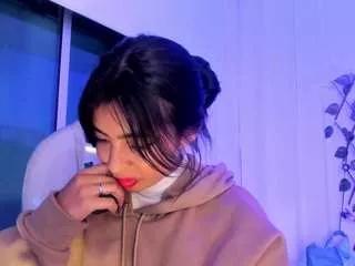 victoria-becker on CamSoda 