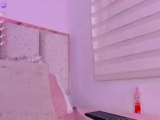 Offline violeta-olsen on CamSoda