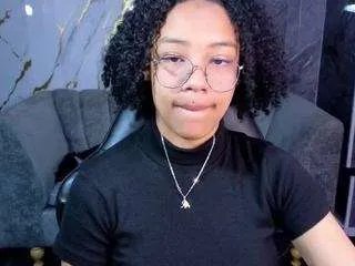 Offline violeth-b on CamSoda