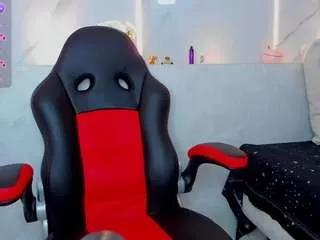 violetta-monnet on CamSoda 