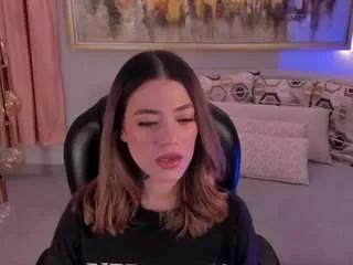 violetthansson on CamSoda 