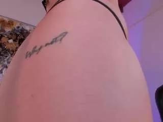 violetthansson on CamSoda 