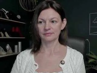 Freechat viviankiss on CamSoda