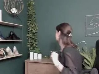 Freechat viviankiss on CamSoda