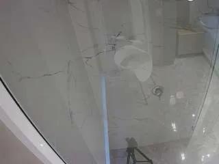 Freechat voyeurcam-casa-salsa-bathroom-10 on CamSoda