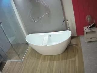 Freechat voyeurcam-casa-salsa-bathroom-5 on CamSoda