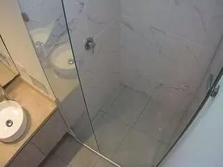 voyeurcam-casa-salsa-bathroom-7 on CamSoda 