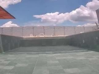 Freechat voyeurcam-casa-salsa-pool-1 on CamSoda