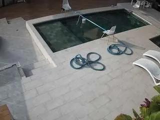 Freechat voyeurcam-casa-salsa-rooftop on CamSoda