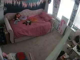 voyeurcam-hazelgrace-02 on CamSoda 
