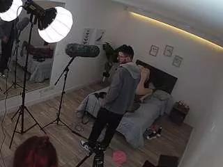 voyeurcam-jb-gloryhole on CamSoda 