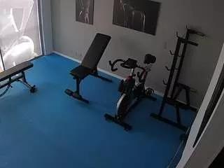 voyeurcam-jb-gym on CamSoda 