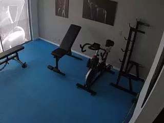 voyeurcam-jb-gym on CamSoda 