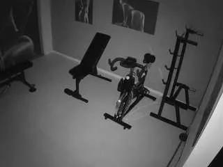voyeurcam-jb-gym on CamSoda 
