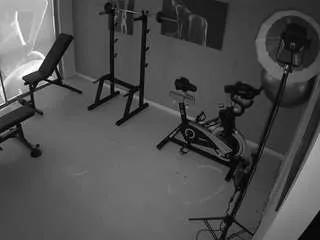 voyeurcam-jb-gym on CamSoda 