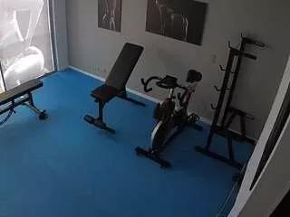 voyeurcam-jb-gym on CamSoda 