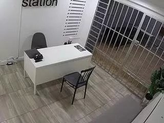 Offline voyeurcam-jb-jail-1 on CamSoda