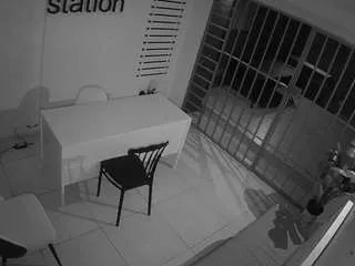 Offline voyeurcam-jb-jail-1 on CamSoda