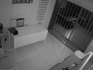 Offline voyeurcam-jb-jail-1 on CamSoda