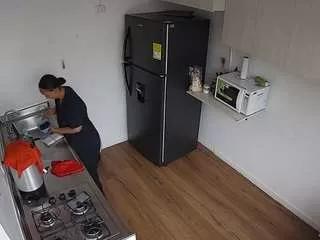 voyeurcam-jb-kitchen-2 on CamSoda 