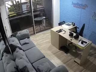voyeurcam-jb-office-1 on CamSoda 