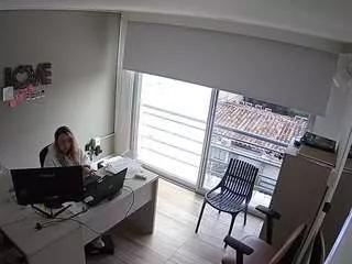 voyeurcam-jb-room-2 on CamSoda 