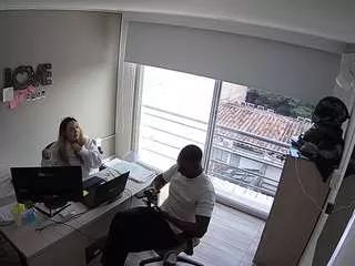 voyeurcam-jb-room-2 on CamSoda 