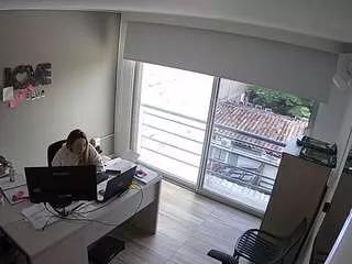 voyeurcam-jb-room-2 on CamSoda 