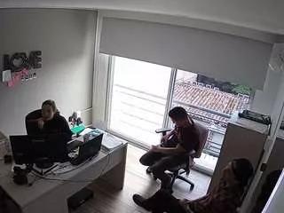 voyeurcam-jb-room-2 on CamSoda 