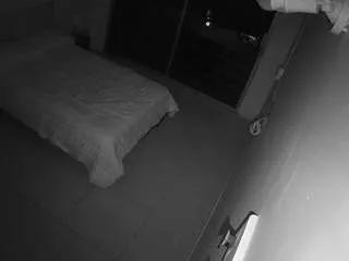 voyeurcam-jb-room-3 on CamSoda 